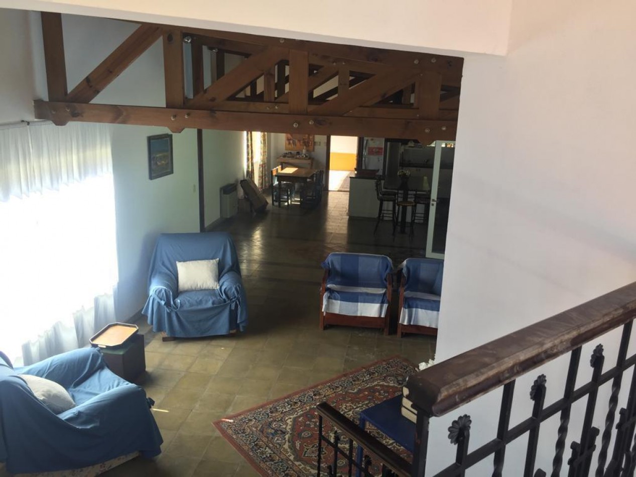CASA EN VENTA, ESTILO CAMPO. SIERRA DE LOS PADRES