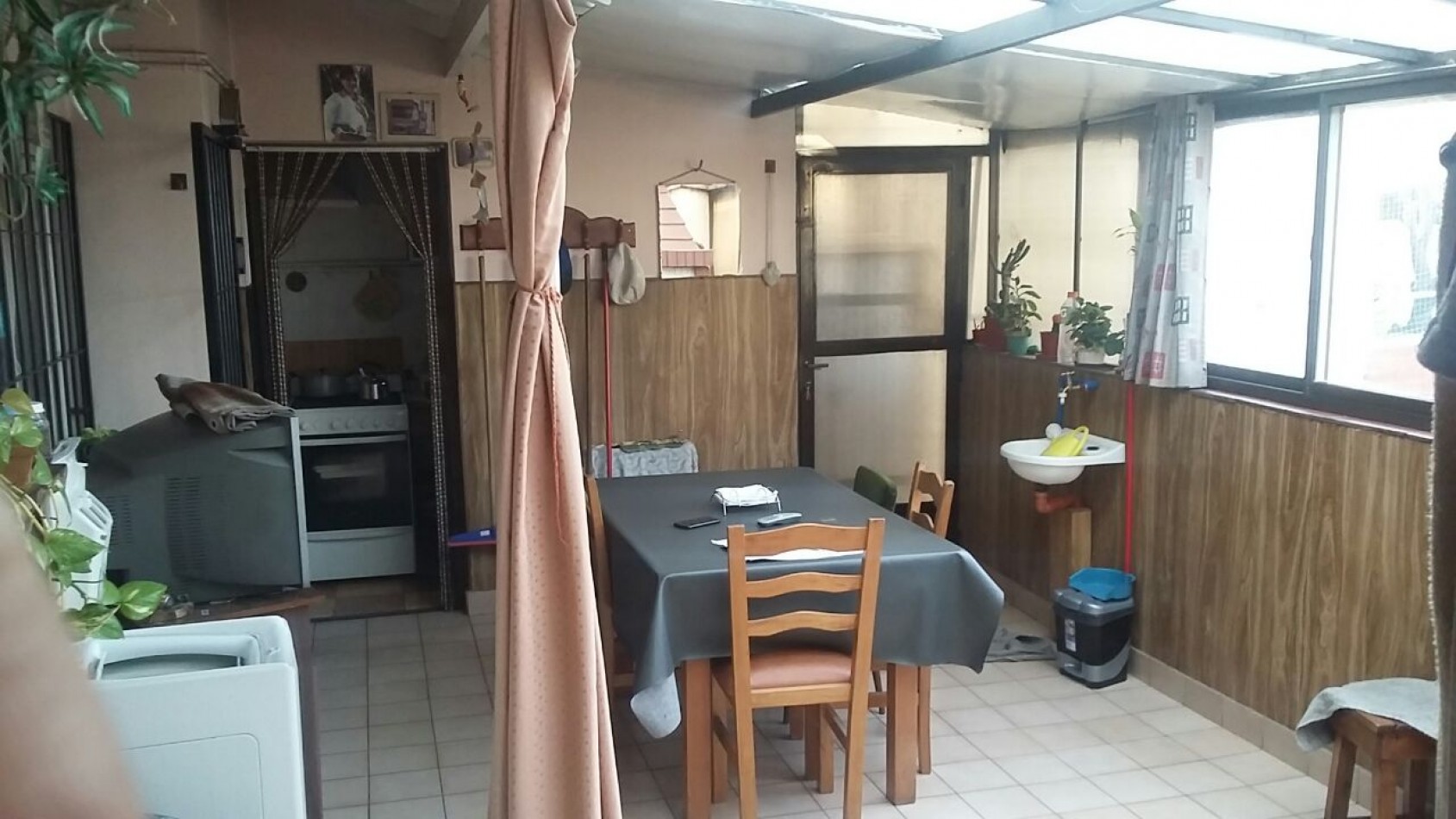 Locales sobre avda Luro+ chalet pta alta+ dpto a reciclar