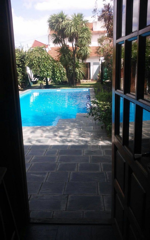 Chalet 5 Ambientes, Macrocentro