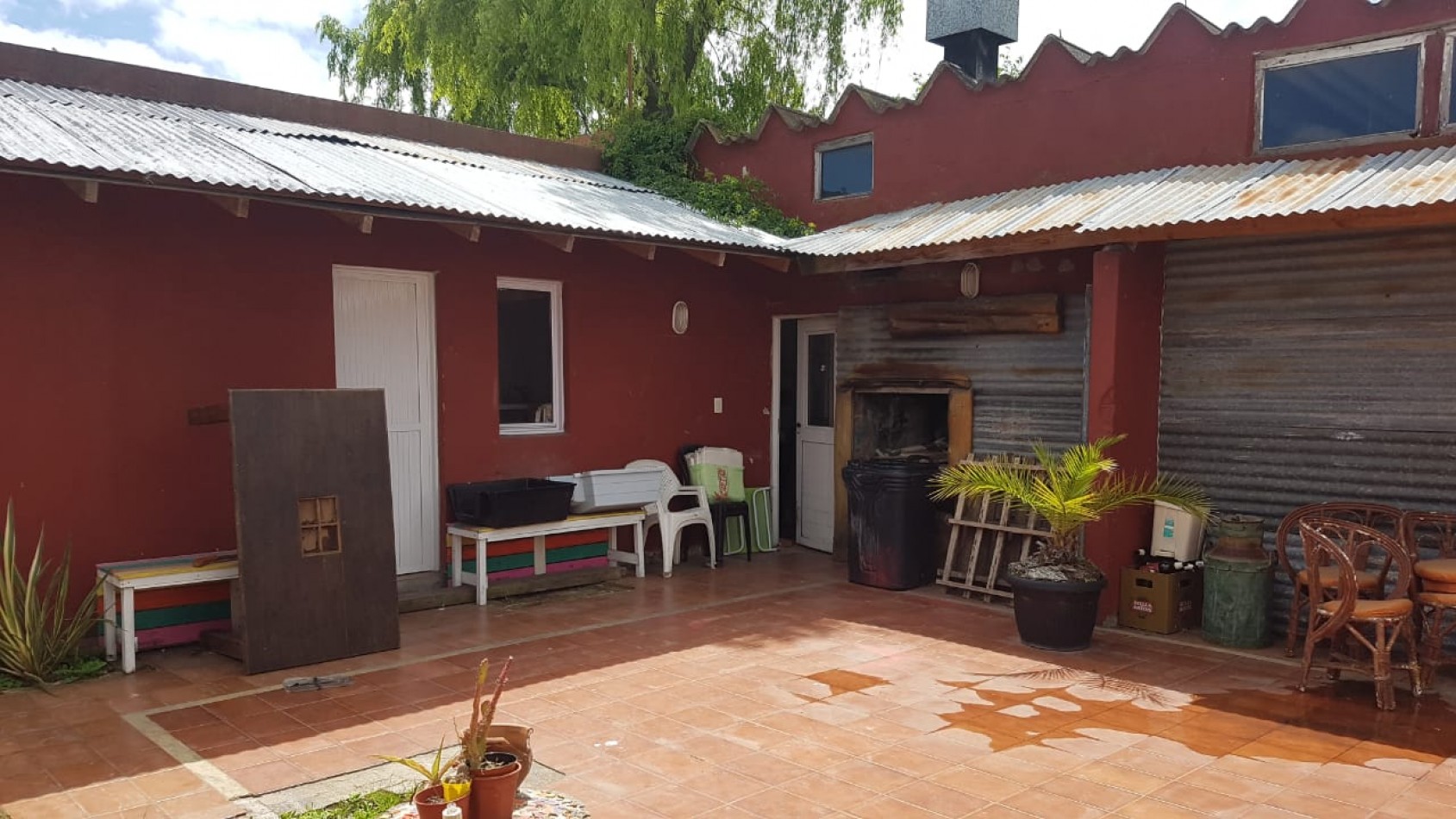 Chalet 5 Ambientes. 450 Mts. Barrio San Carlos