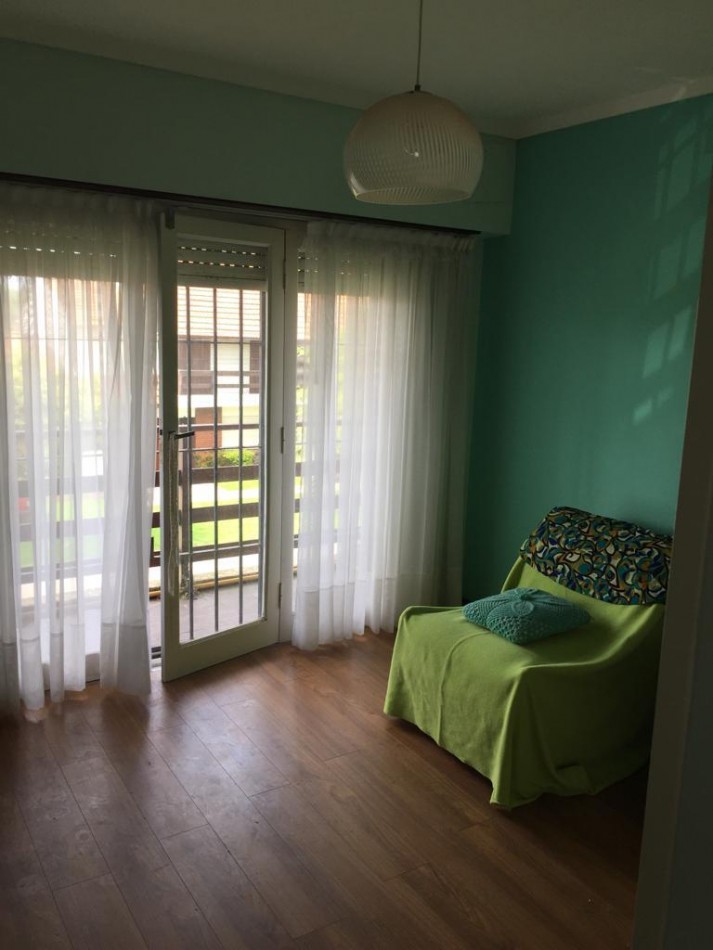 Venta Chalet 3 Ambientes. Zona Constitucion.