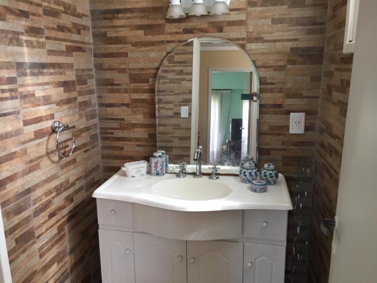 Venta Chalet 3 Ambientes. Zona Constitucion.