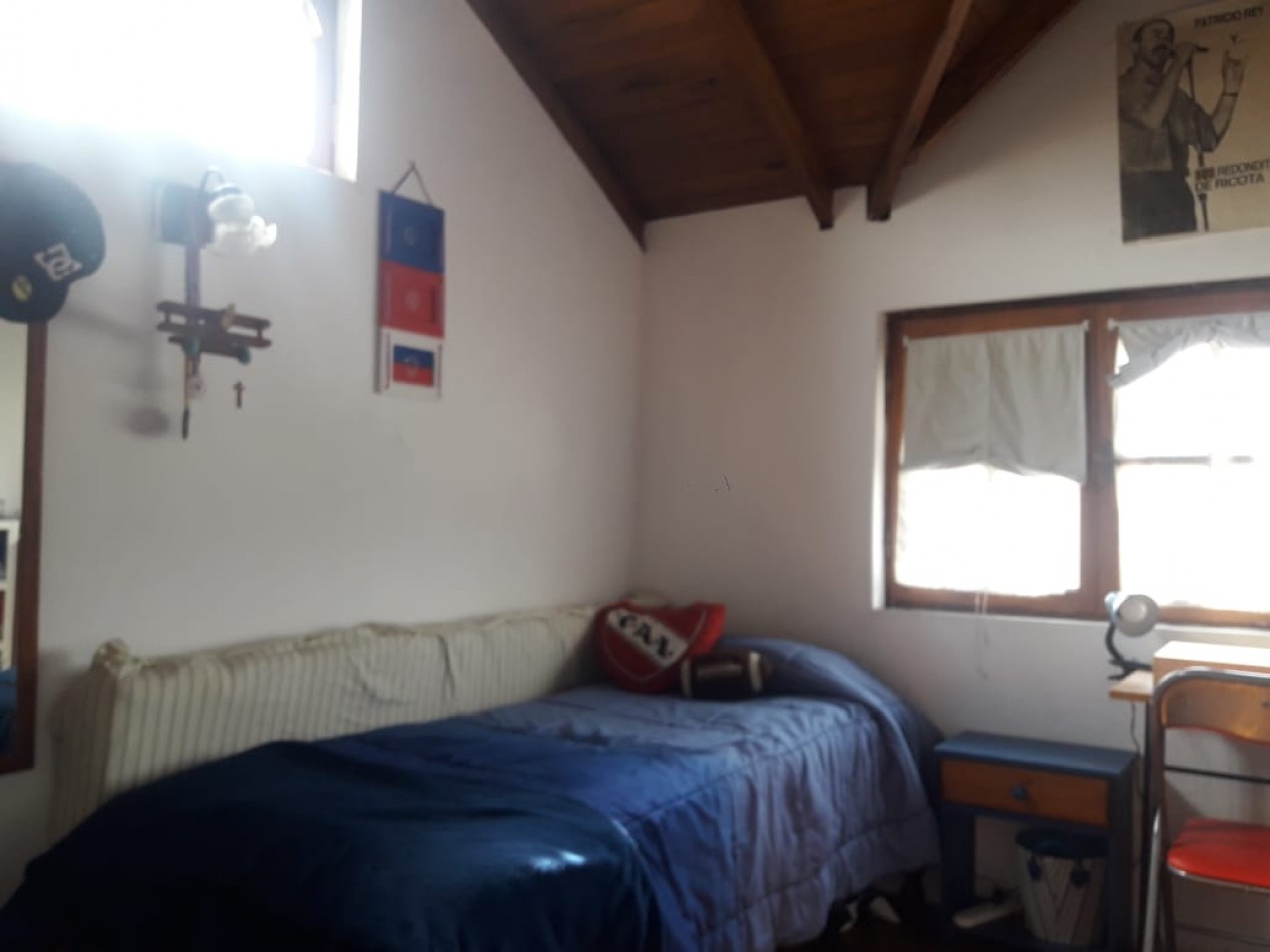 Chalet En Venta. 4 Ambientes Sobre Lote De 300 Mts.