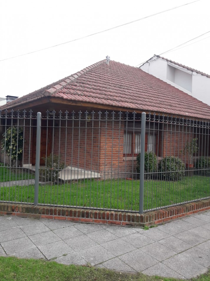 CHALET EN VENTA. BARRIO VILLA PRIMERA