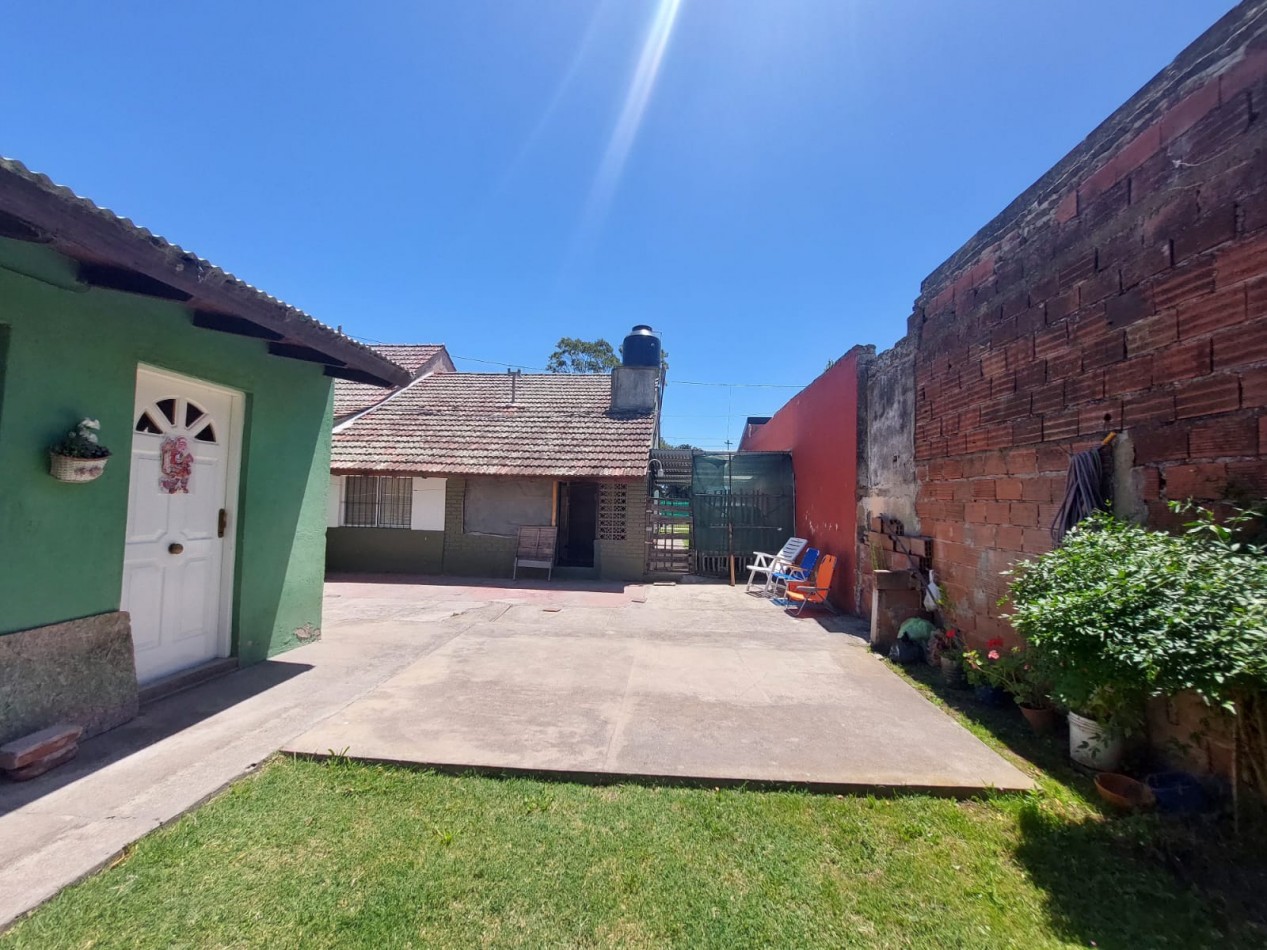 Chalet 3 amb + dpto 2 amb. Barrio Florentino Ameghino