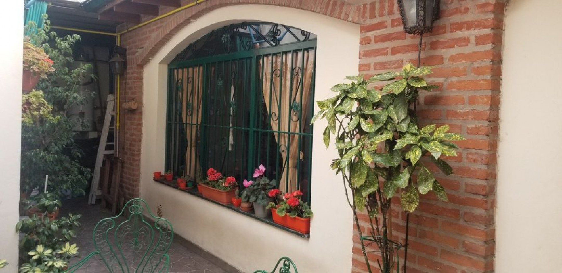 CASA EN VENTA. ZONA UNIVERSIDAD. IDEAL HOSTEL.