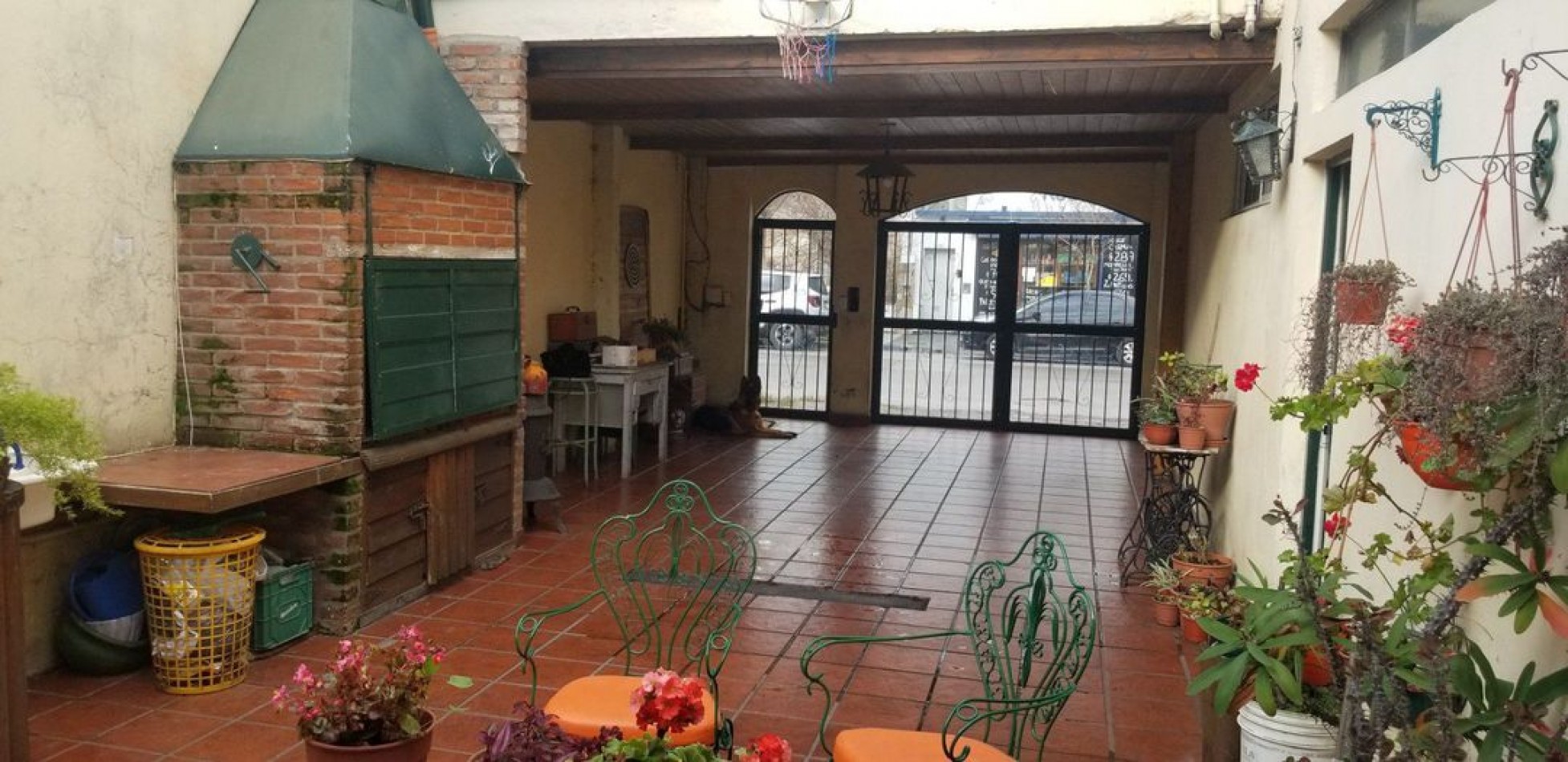 CASA EN VENTA. ZONA UNIVERSIDAD. IDEAL HOSTEL.