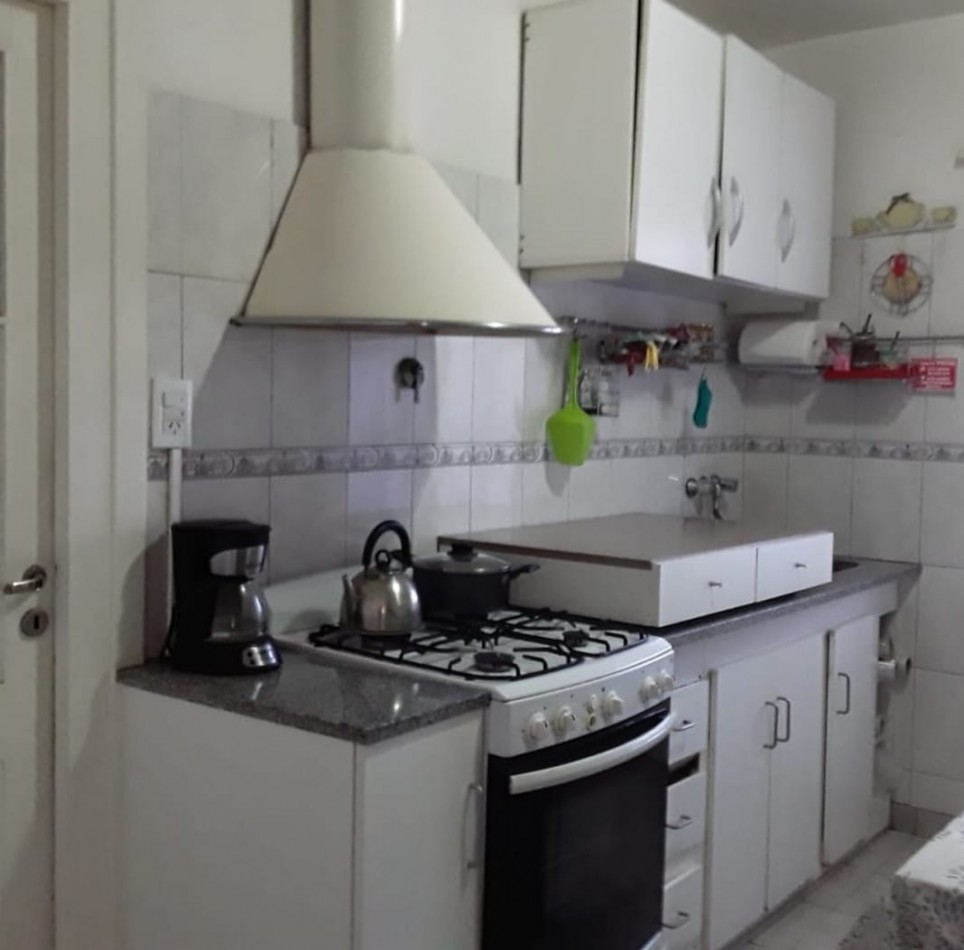 CASA 5 AMBIENTES EN BARRIO DON BOSCO.