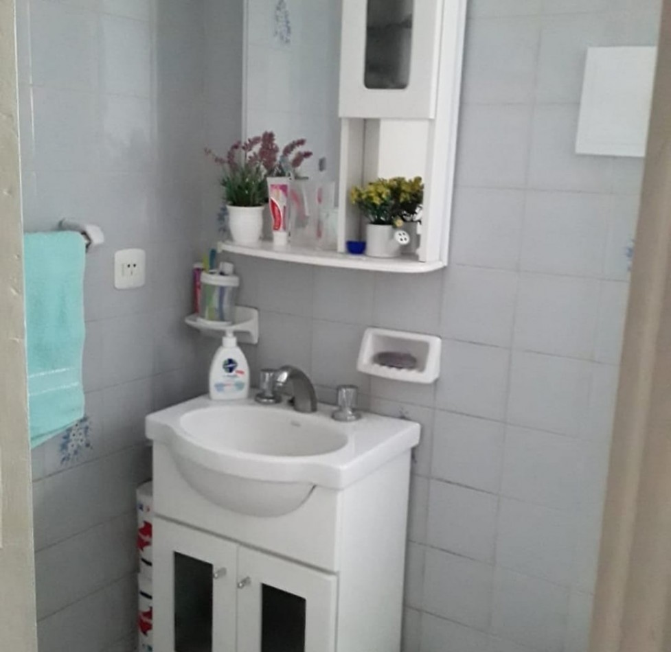 CASA 5 AMBIENTES EN BARRIO DON BOSCO.