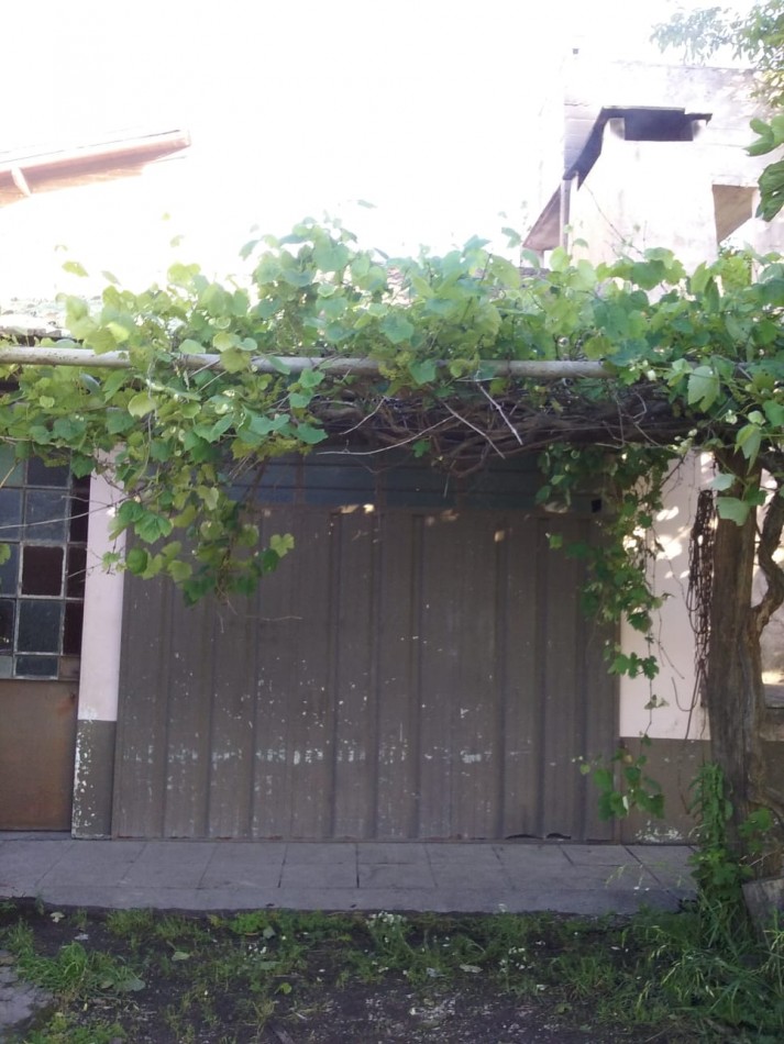 CASA QUINTA EN VENTA. PARQUE HERMOSO