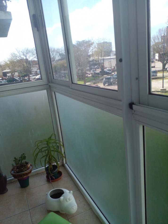 BARRIO SARMIENTO. EN VENTA, DEPARTAMENTO 3 AMBIENTES