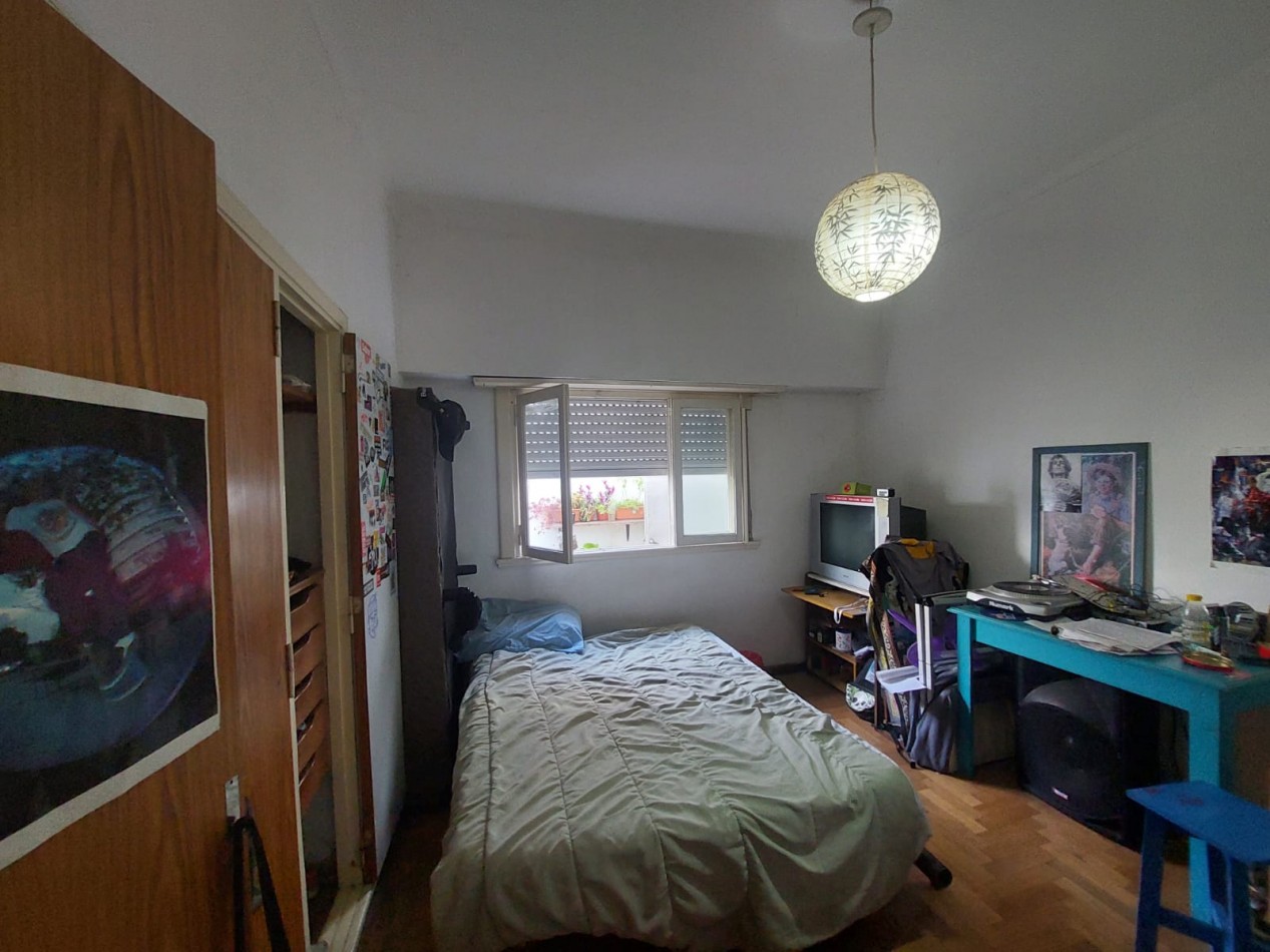 Chalet 3 Ambientes mas dpto en venta. Saenz Peña y 12 de Octubre