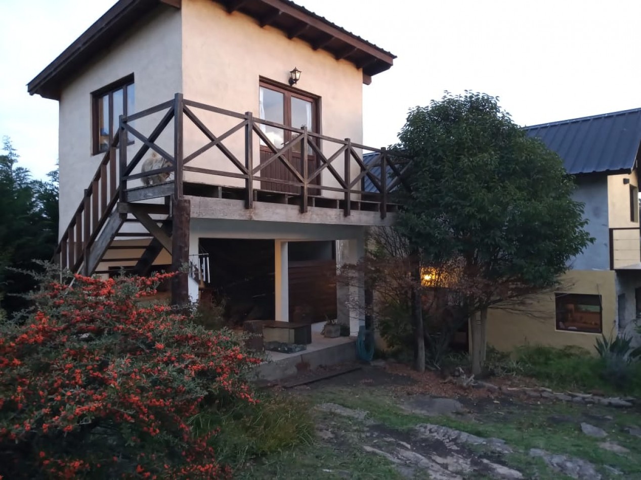 Chalet Sierra de los Padres con excelente vista