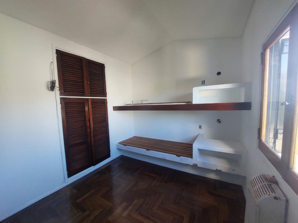 CASA 4 AMBIENTES EN BARRIO COLINAS DE PERALTA RAMOS