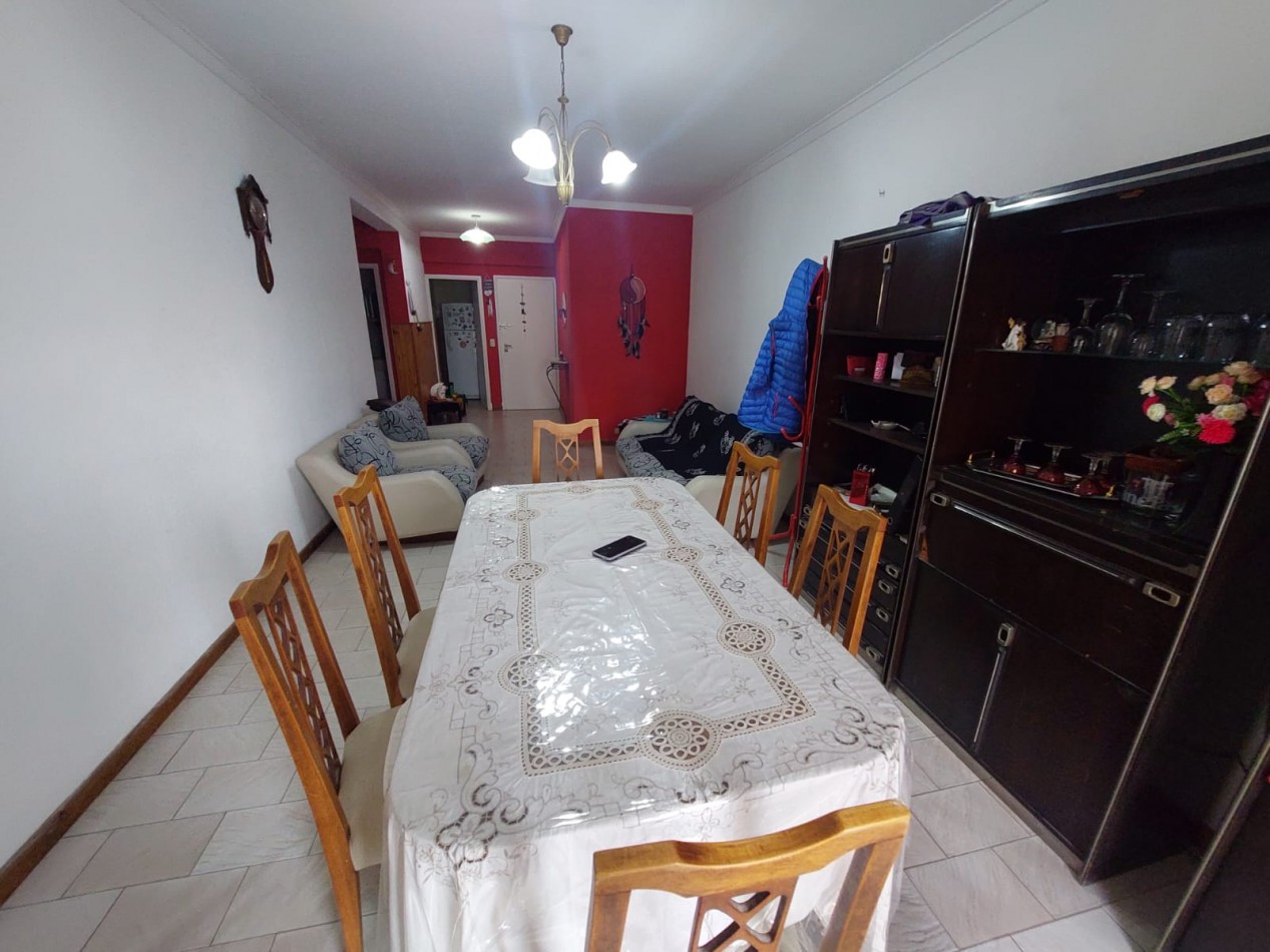 DEPARTAMENTO EN VENTA. 4 AMBIENTES. EMPLEADOS DE COMERCIO
