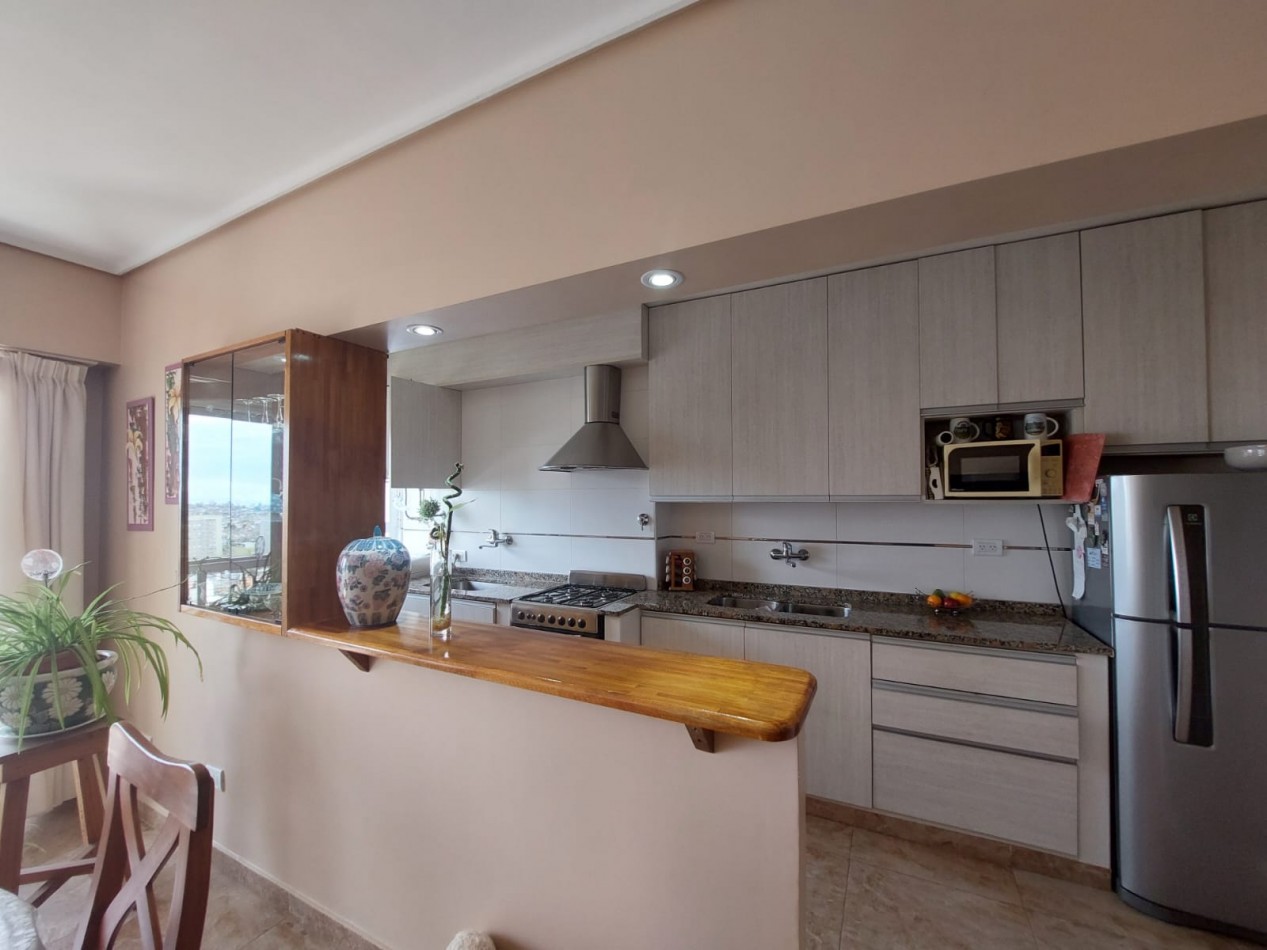 DEPARTAMENTO EN VENTA. DOS AMBIENTES. BRONZINI 1400