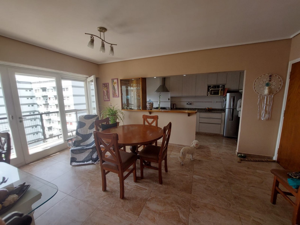 DEPARTAMENTO EN VENTA. DOS AMBIENTES. BRONZINI 1400