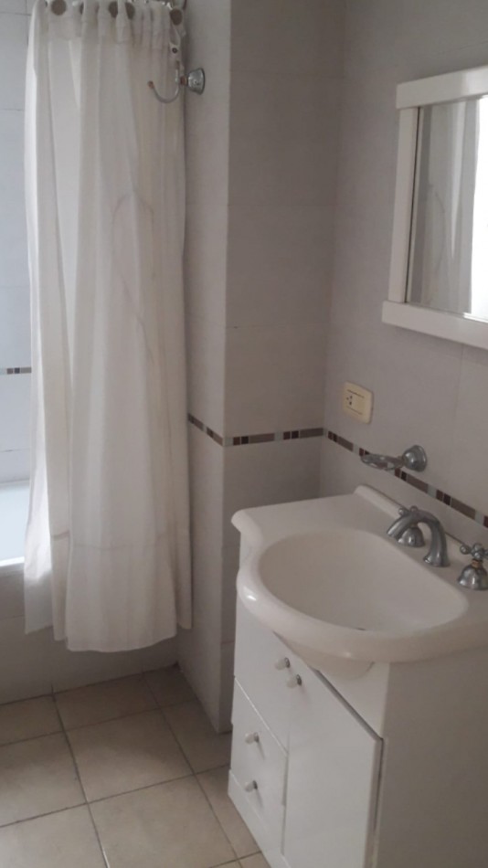 VENTA, SEMIPISO 3 AMBIENTES. ZONA PLAZA MITRE