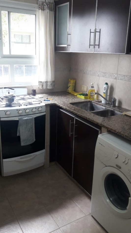 VENTA, SEMIPISO 3 AMBIENTES. ZONA PLAZA MITRE
