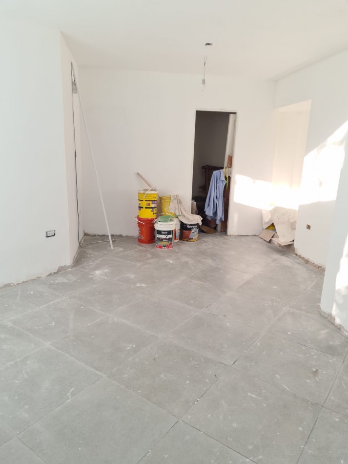 Local comercial a Estrenar zona Patagones y Rejon