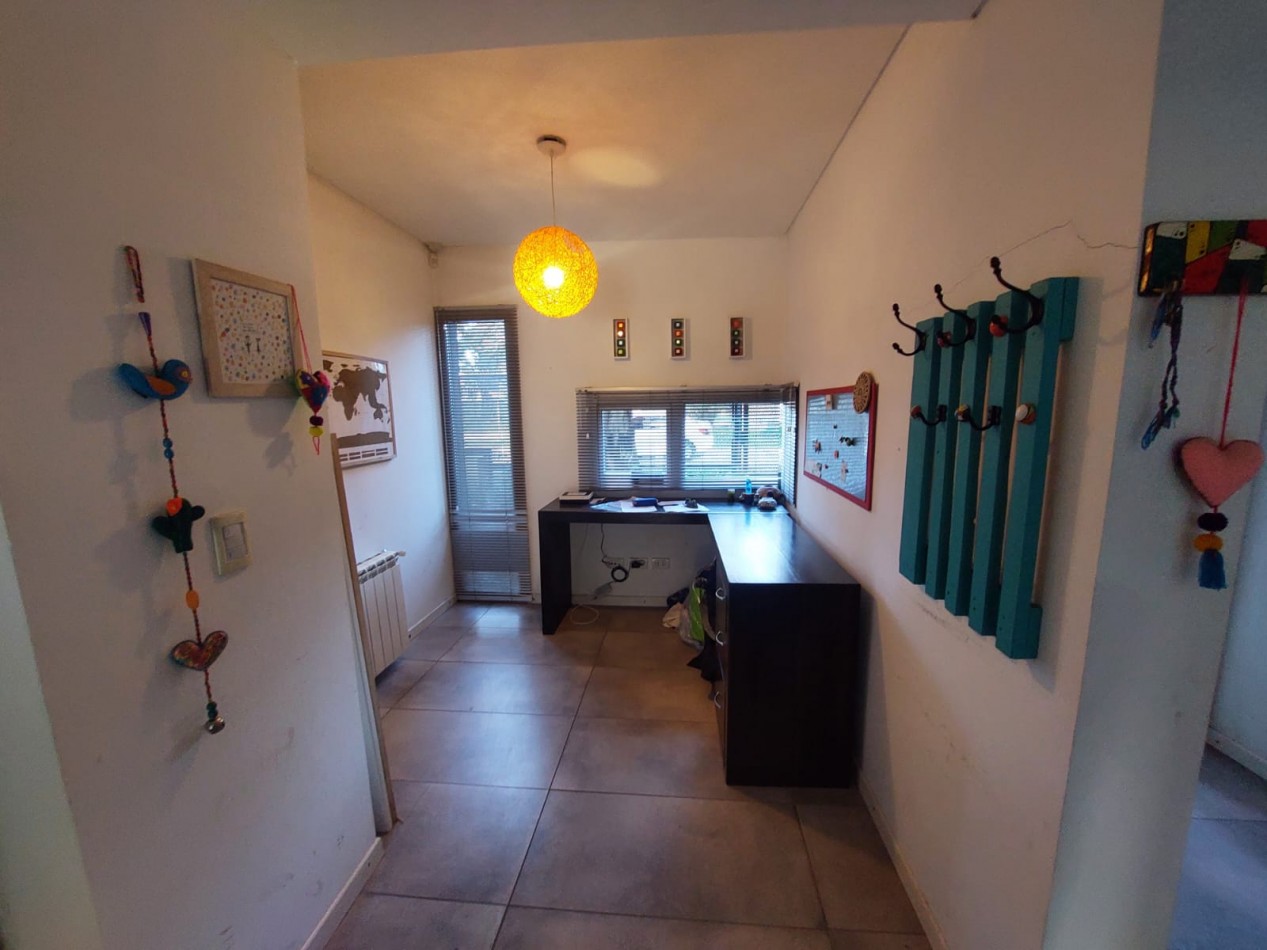 CASA EN VENTA. BARRIO LOS TILOS
