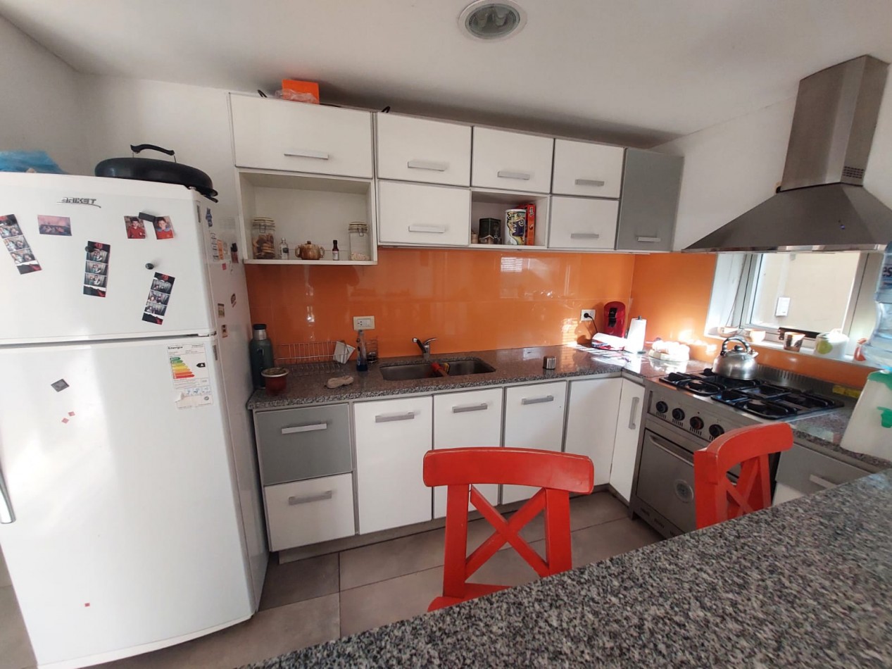 CASA EN VENTA. BARRIO LOS TILOS