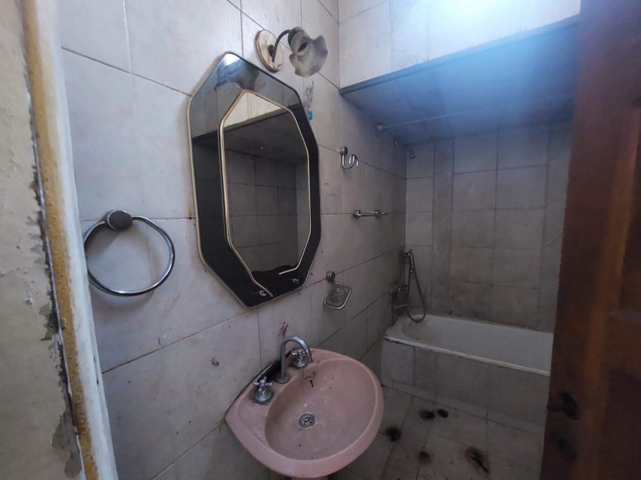 PH EN VENTA. TRES AMBIENTES, A RECICLAR