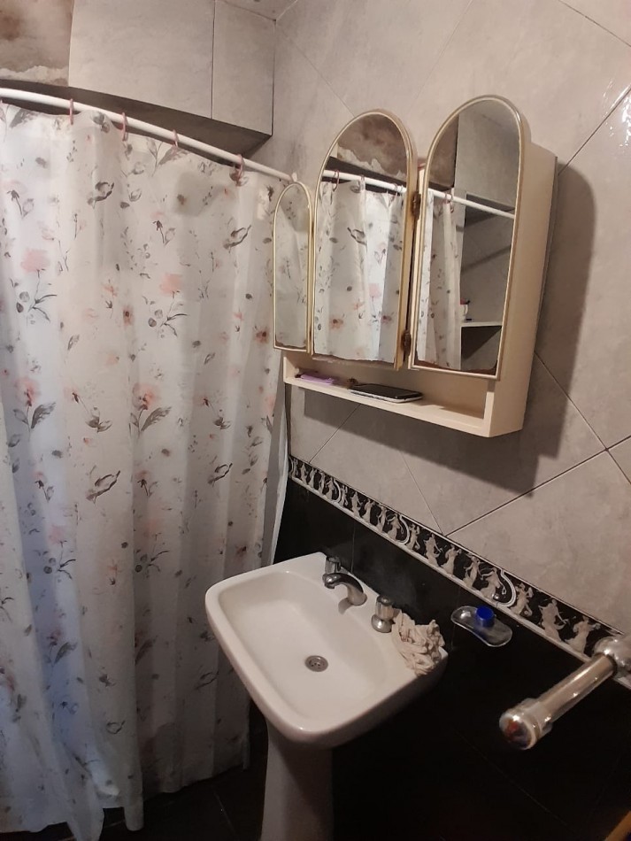 CASA MAS DEPARTAMENTO. ZONA ITUZAINGO Y TANDIL