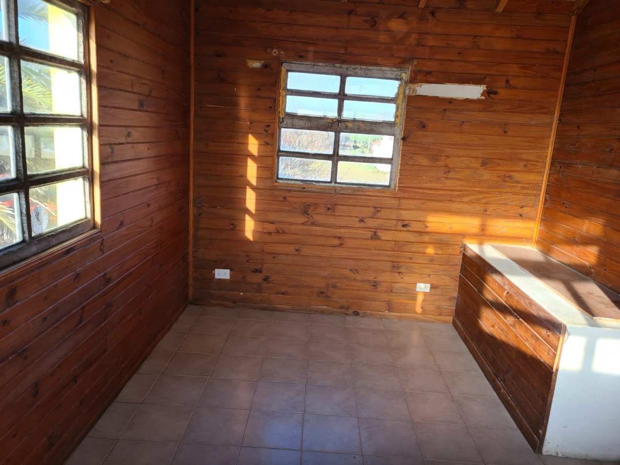 Mar de Cobo chalet 3 ambientes gran parque