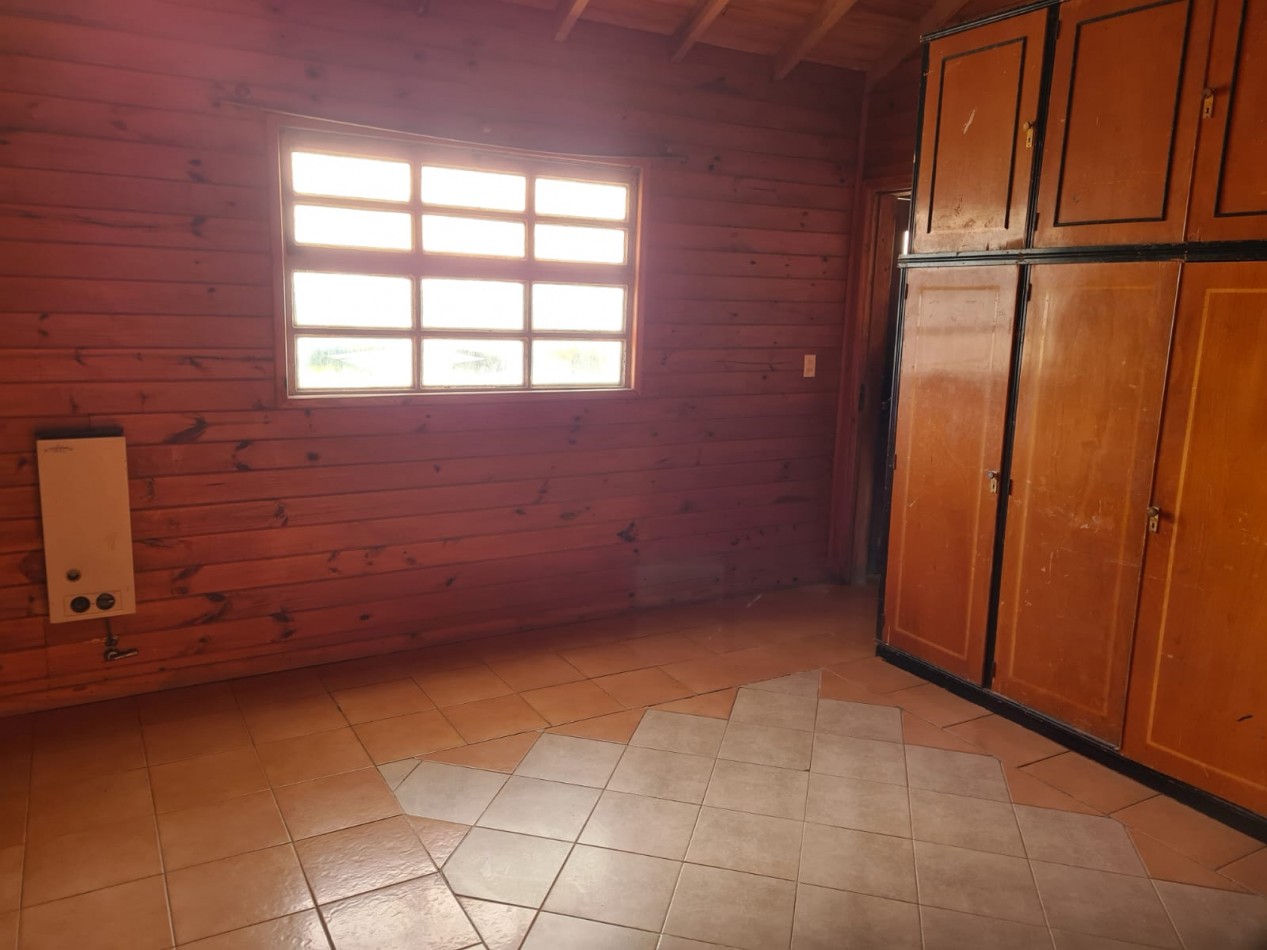 Mar de Cobo chalet 3 ambientes gran parque