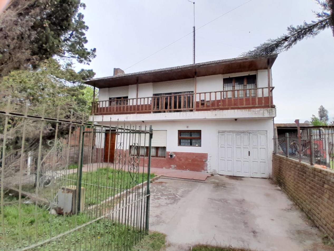 CHALET EN VENTA. BARRIO DOS DE ABRIL