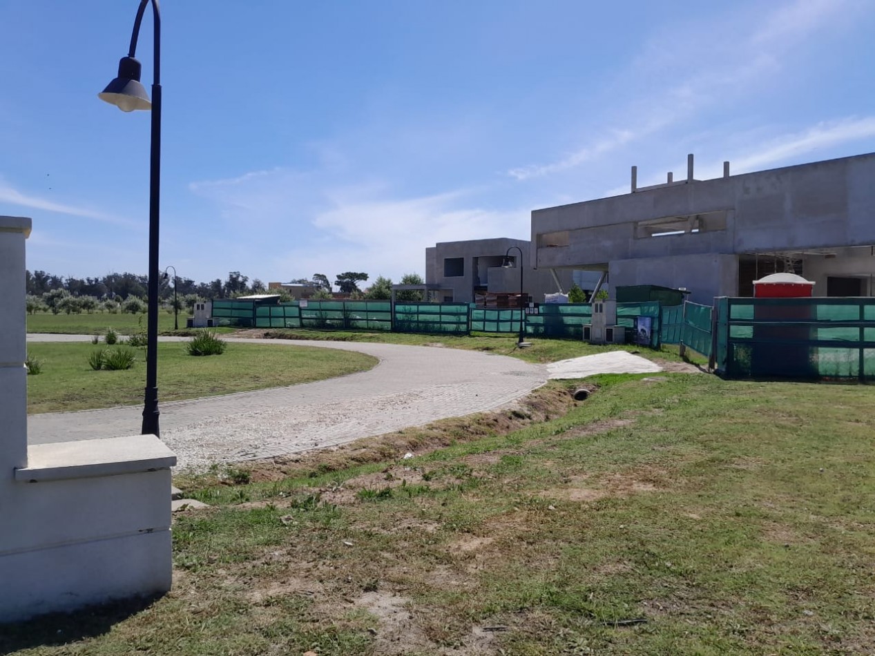 LOTE EN VENTA. BARRIO PRIVADO DEVELOPER PARK