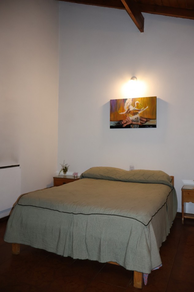 CASA QUINTA EN VENTA.BARRIO GLORIA DE LA PELEGRINA