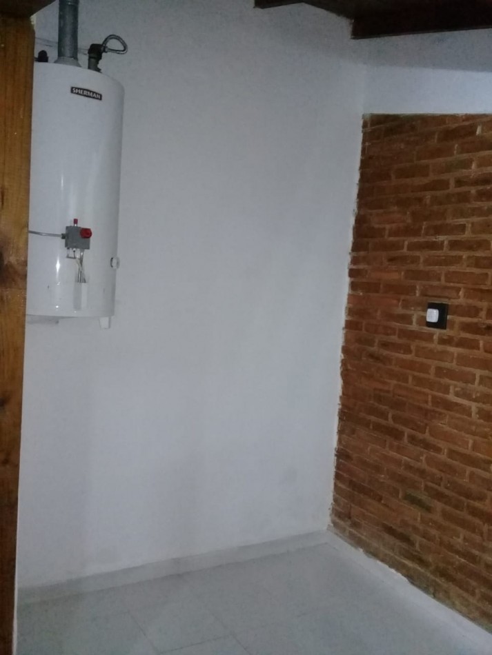 PH EN VENTA. 4 AMBIENTES CON PATIO. ZONA CERRITO SUR