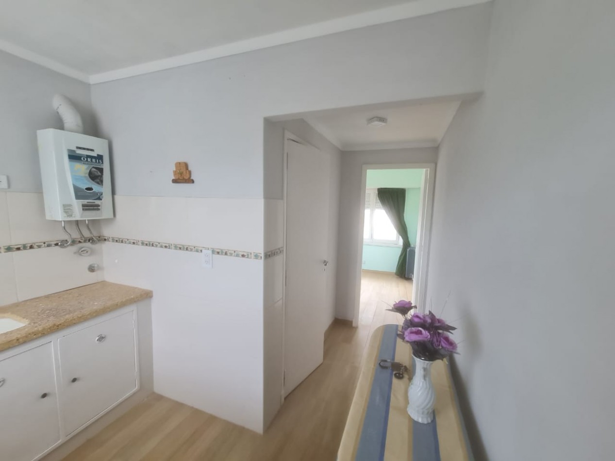 EN VENTA. CHALET BARRIO CHAUVIN MAS DEPARTAMENTO DOS AMBIENTES