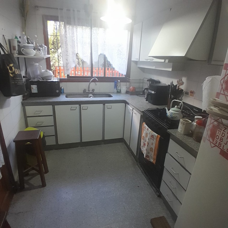 EN VENTA. CHALET EN DOS PLANTAS. BARIO DON BOSCO