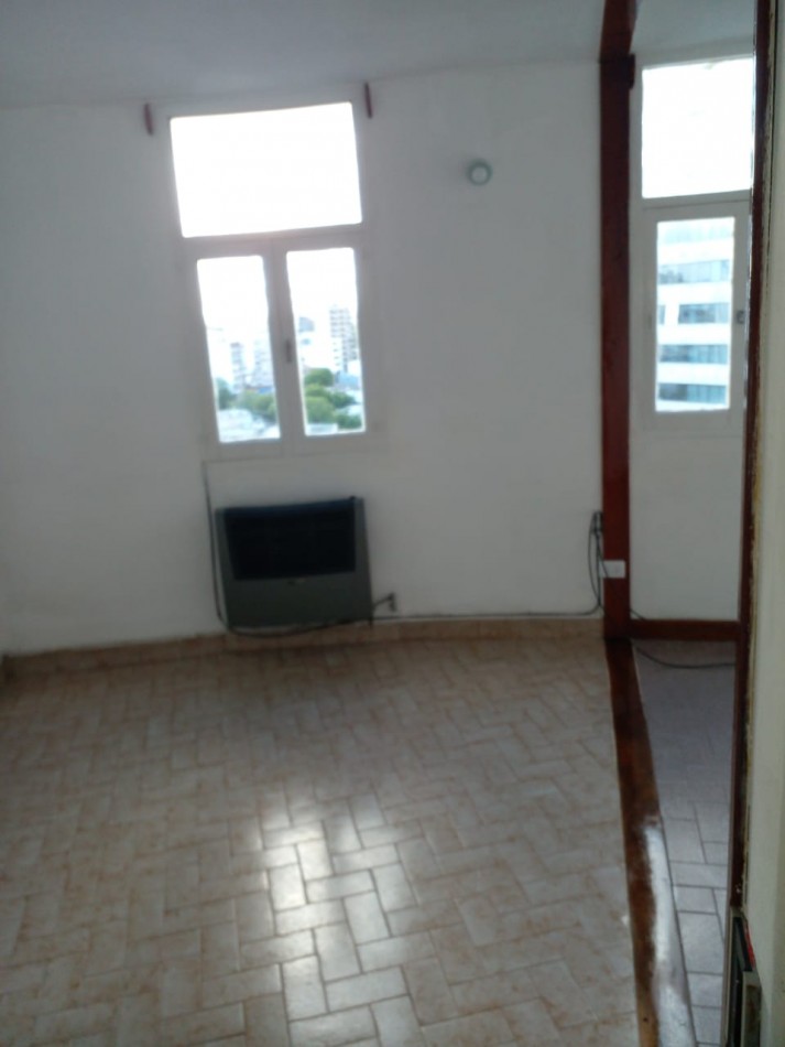 ALQUILER 24 MESES. CATAMARCA Y BOLIVAR. 2 AMBIENTES. $550.000, EXPENSAS INCLUIDAS