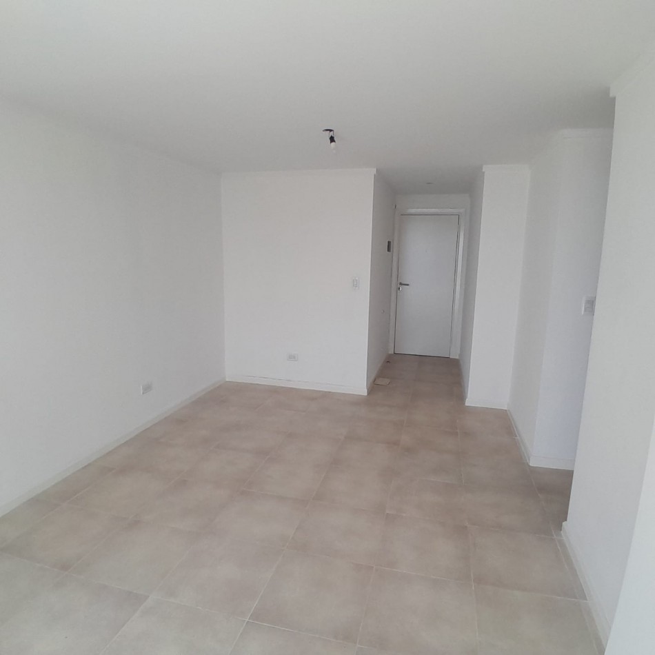 EN VENTA. DOS AMBIENTES, ZONA BRANDSEN Y LA COSTA