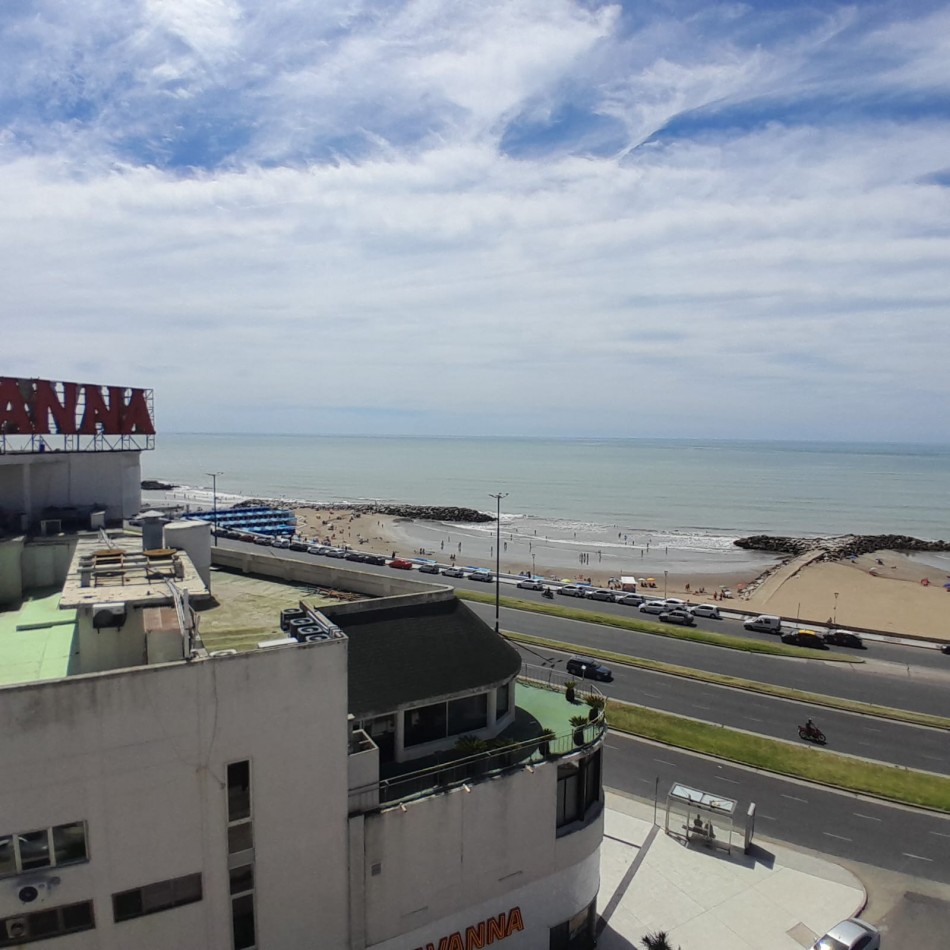 EN VENTA. DOS AMBIENTES, ZONA BRANDSEN Y LA COSTA
