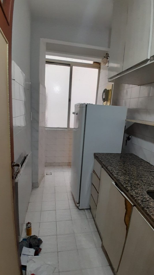 ALQUILER 24 MESES. DPTO 2 AMBIENTES. ZONA LURO 2400