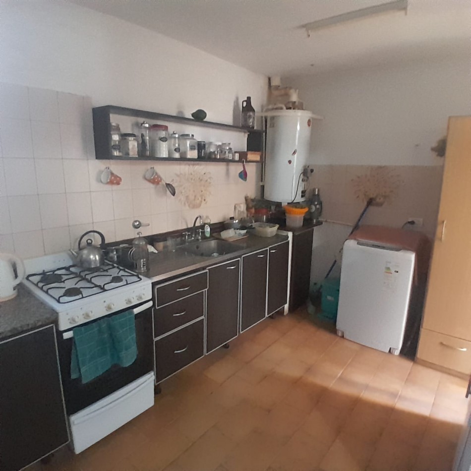 EN VENTA, PH 4 AMBIENTES. ZONA FRENCH E ITALIA