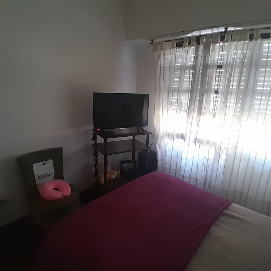 EN VENTA, PH 4 AMBIENTES. ZONA FRENCH E ITALIA