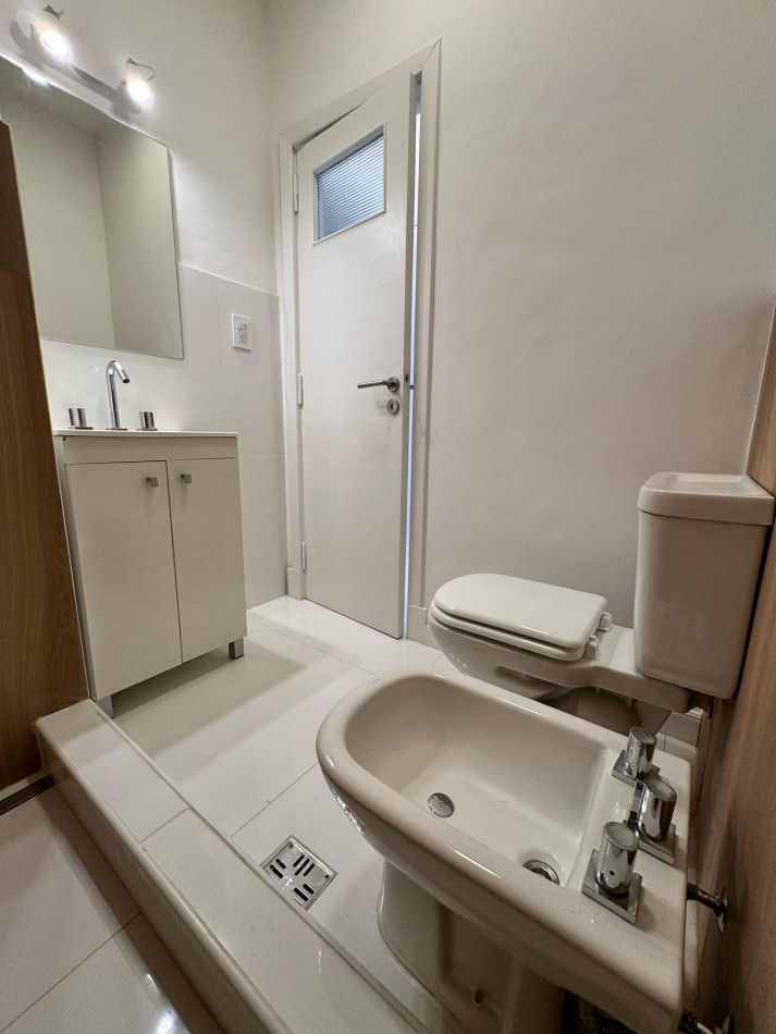 Departamento en venta zona plaza Colon