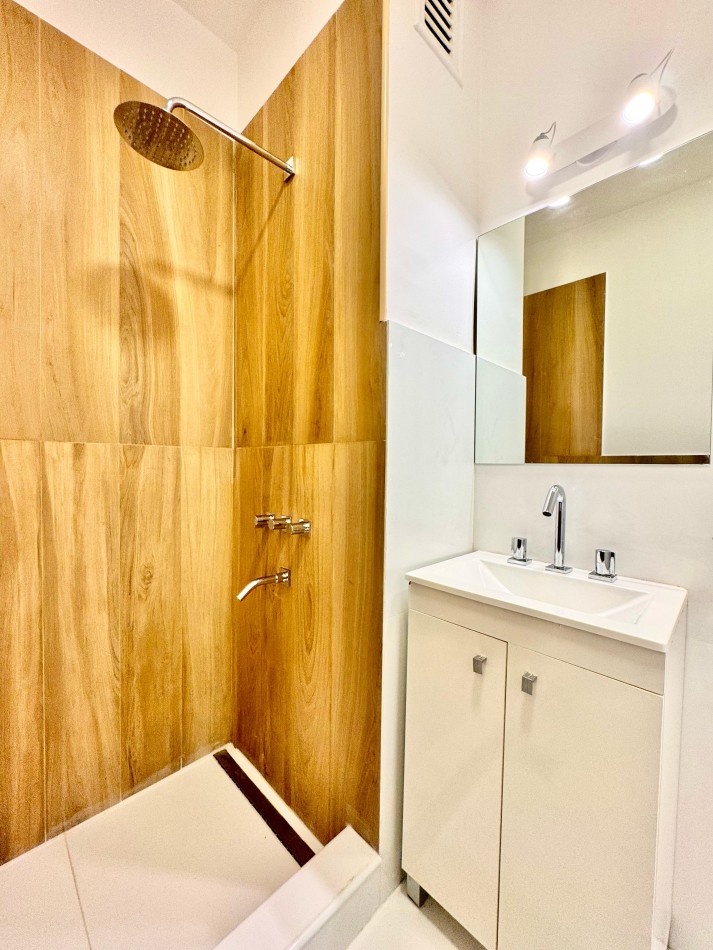 Departamento en venta zona plaza Colon
