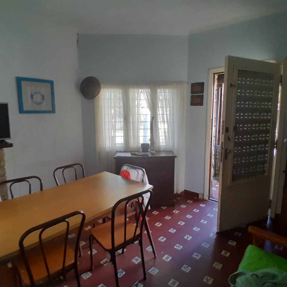 Chalet en punta Mogotes.