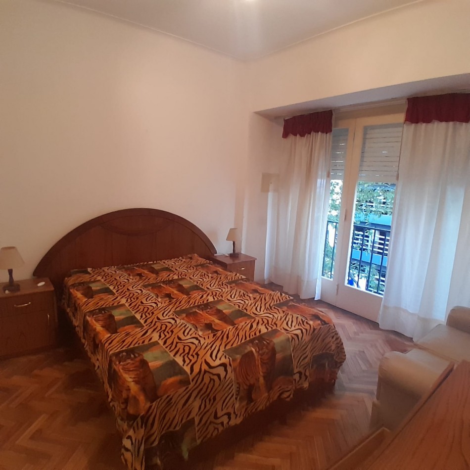 ALQUILER DOS AMBIENTES CON BALCON. ENTRE RIOS Y COLON