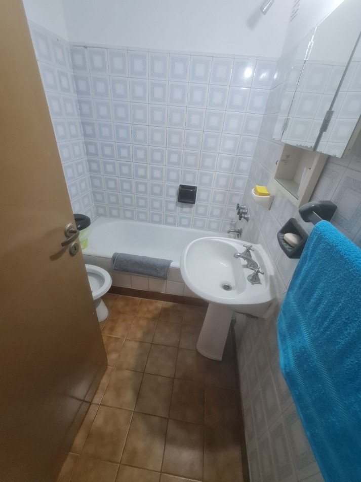 Departamento 2 ambientes amoblado. Zona Playa Rocha
