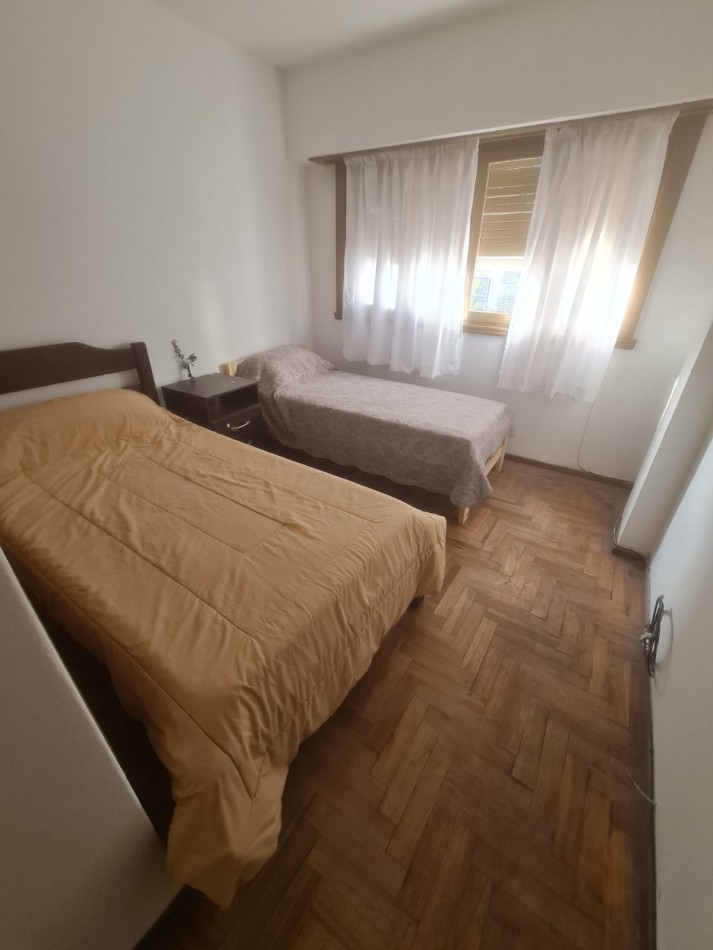 Departamento 2 ambientes amoblado. Zona Playa Rocha