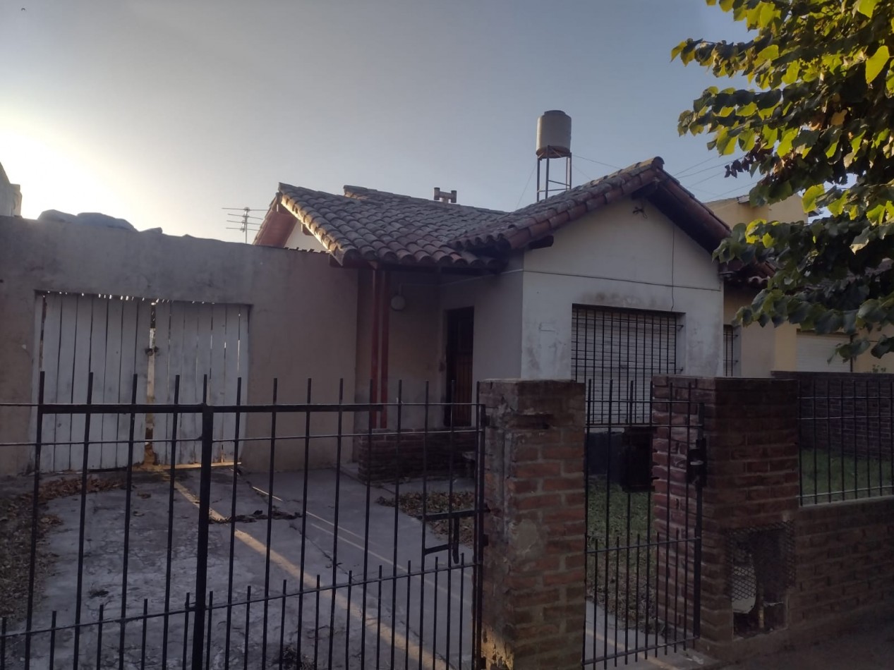 Chalet a reciclar en Barrio La Zulema