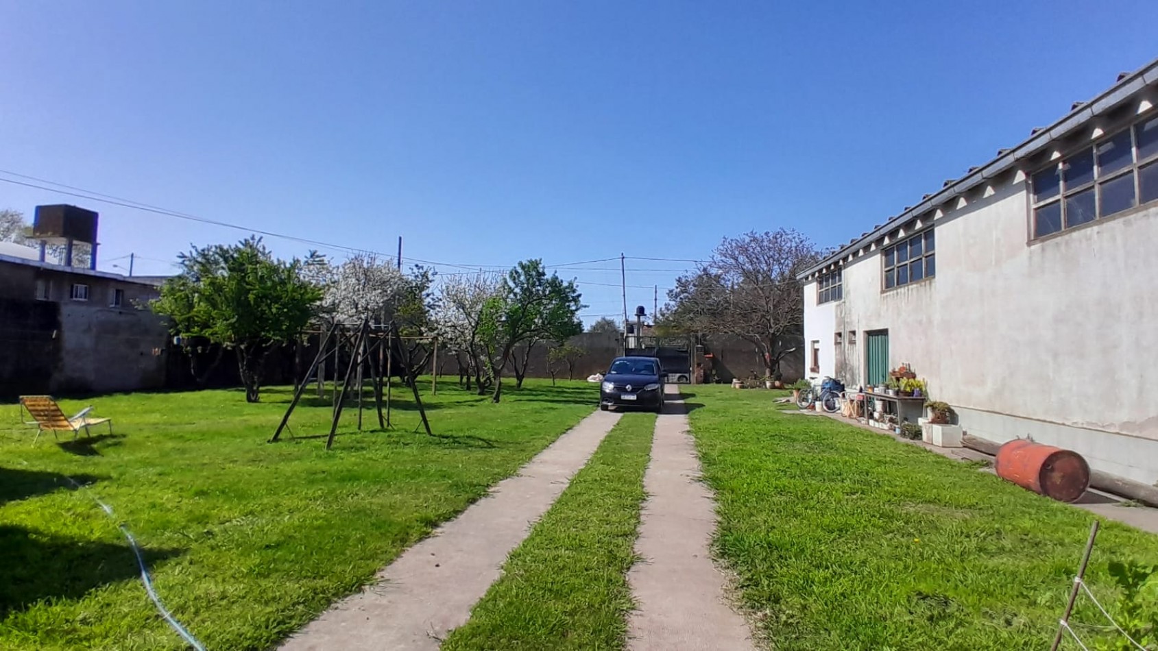 GALPON EN VENTA. ZONA VERTIZ Y POLONIA (E3)